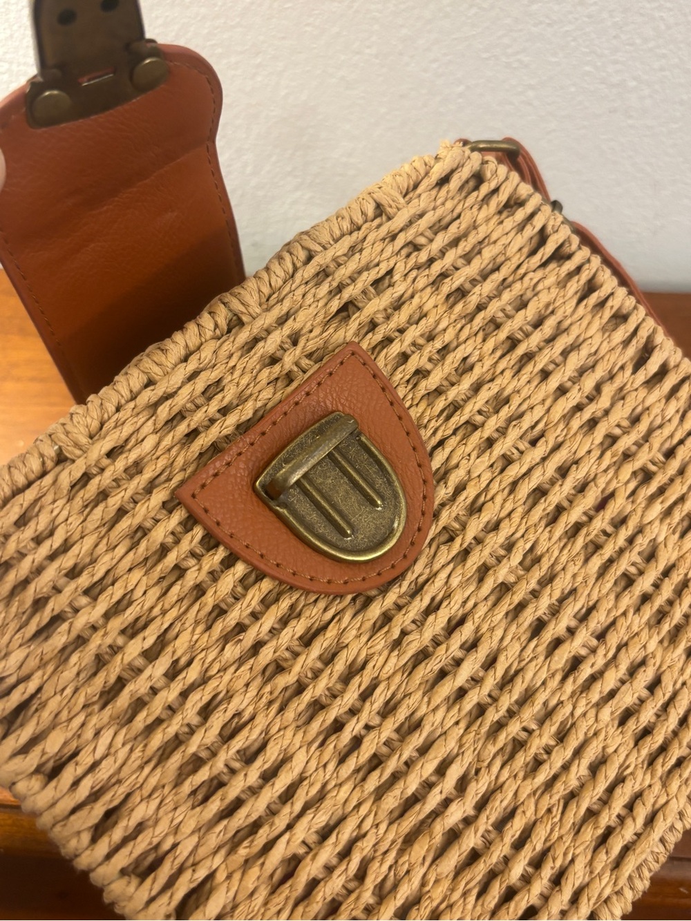 Already There Natural Wicker Crossbody Bag - Picture 10 of 12